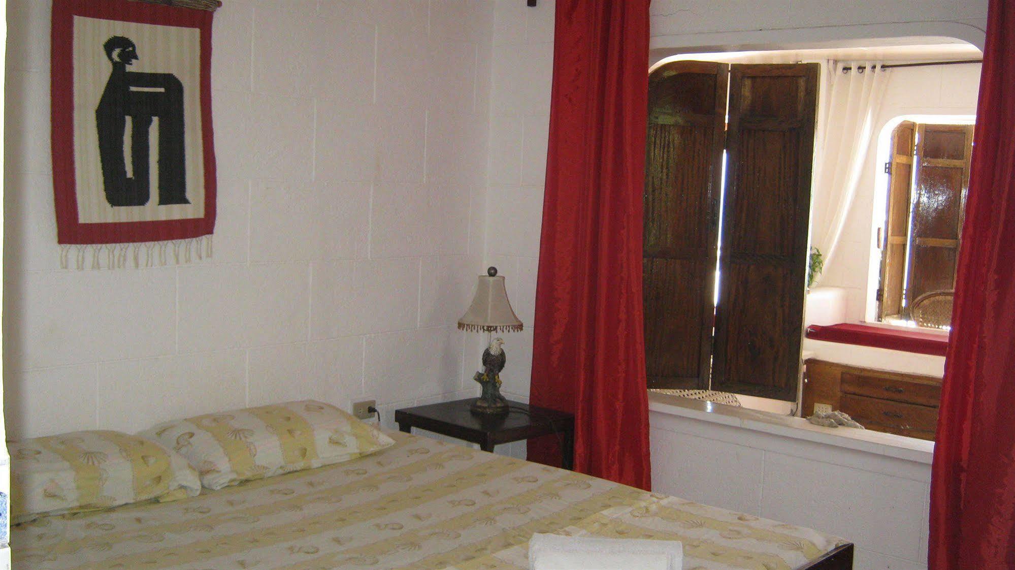 Pierhouse Lodging Busuanga Kültér fotó